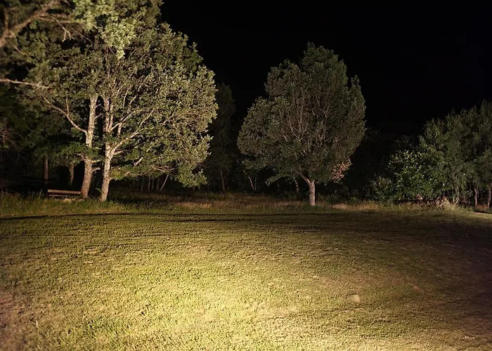 La Cayrouse Piscine Tennis Boulodrome Villa *