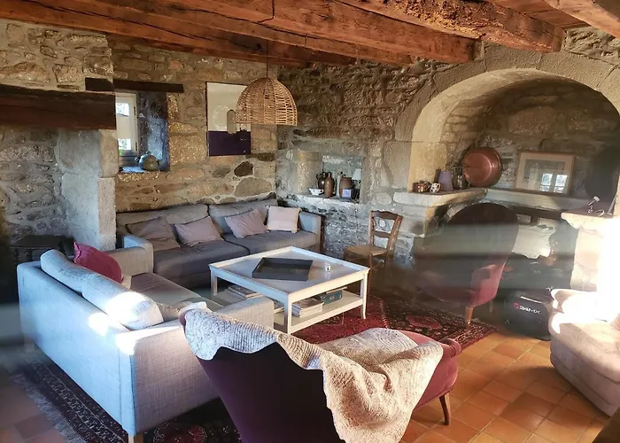 La Cayrouse Piscine Tennis Boulodrome *