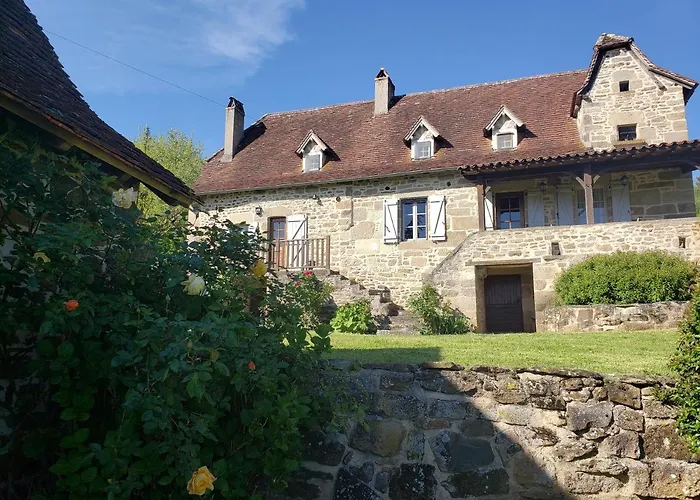La Cayrouse Piscine Tennis Boulodrome Villa *