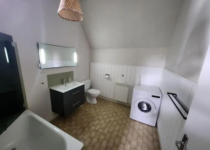 La Cayrouse Piscine Tennis Boulodrome