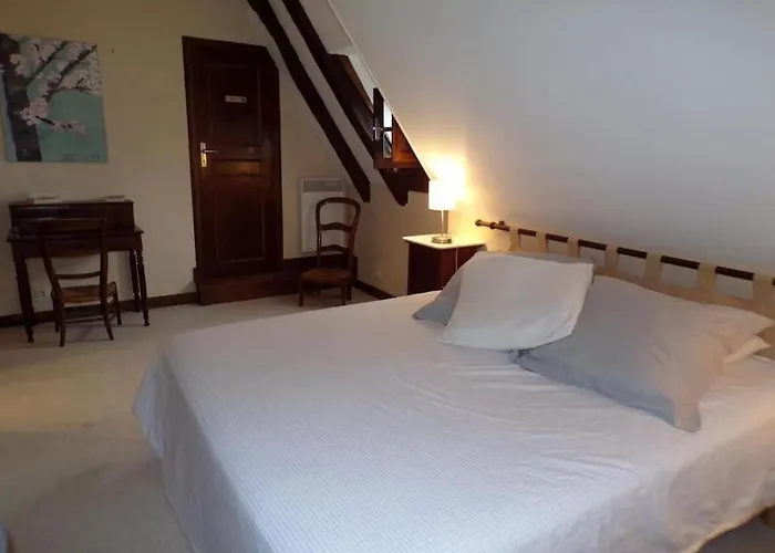 La Cayrouse Piscine Tennis Boulodrome Villa *